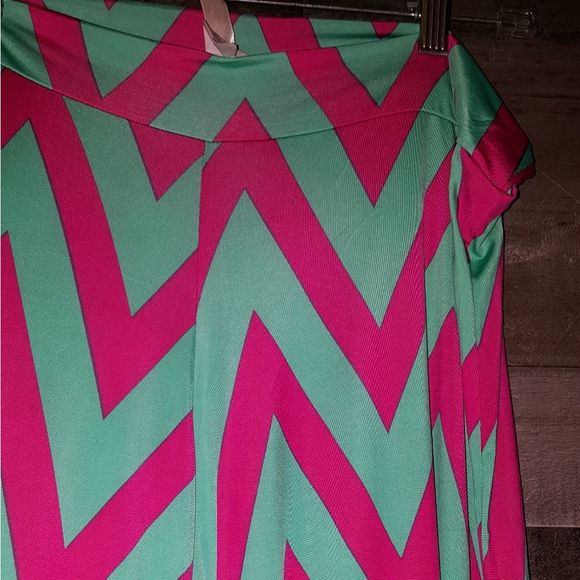 ❤️5/$25 💥 Boutique Stretch Chevron Pants - Picture 3 of 3